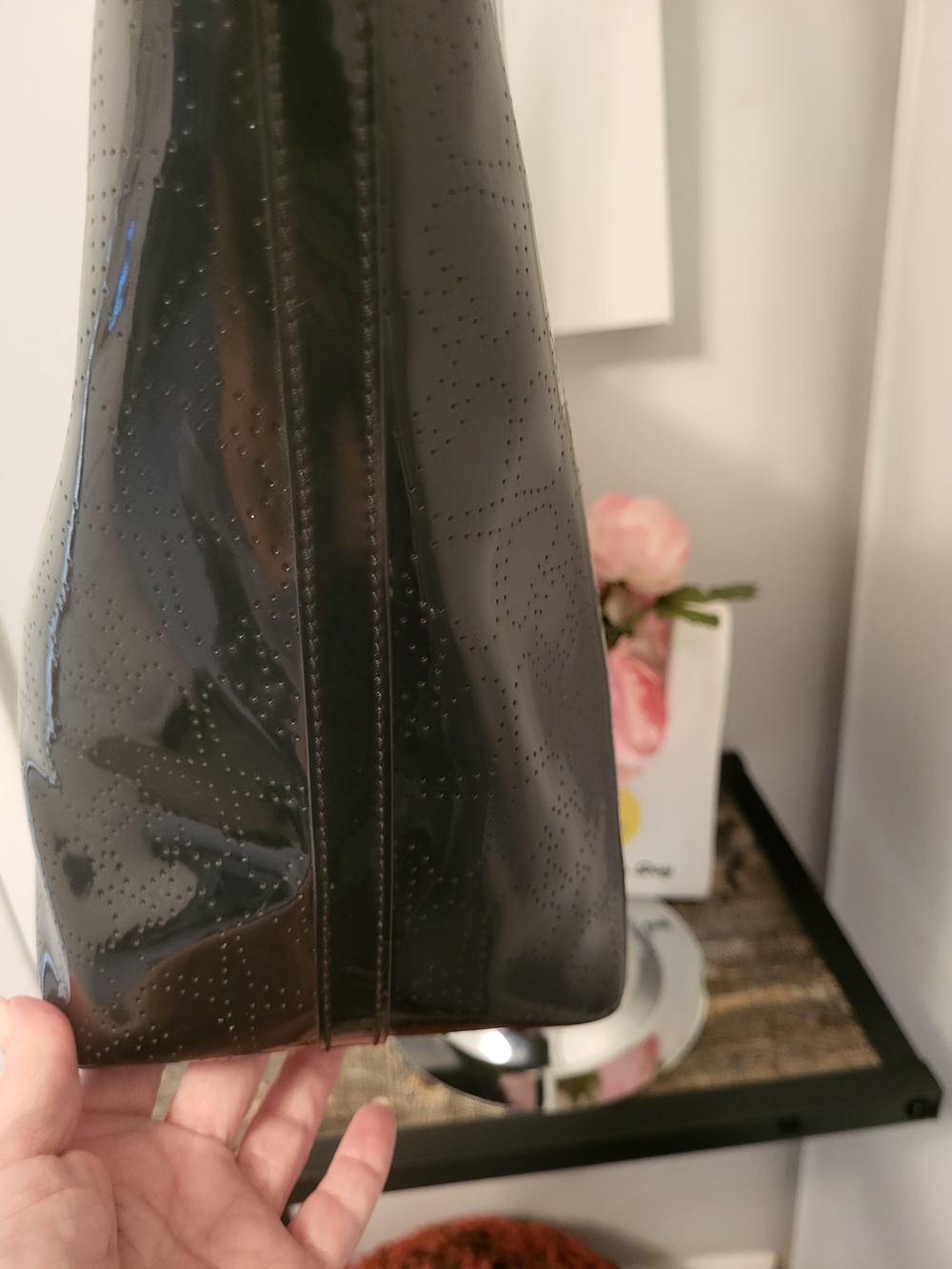 Kate Spade Black Patent Tote Bag. NWOT. 16"W X 10"L X 6" D with Unbrand Dusty - Picture 13 of 15
